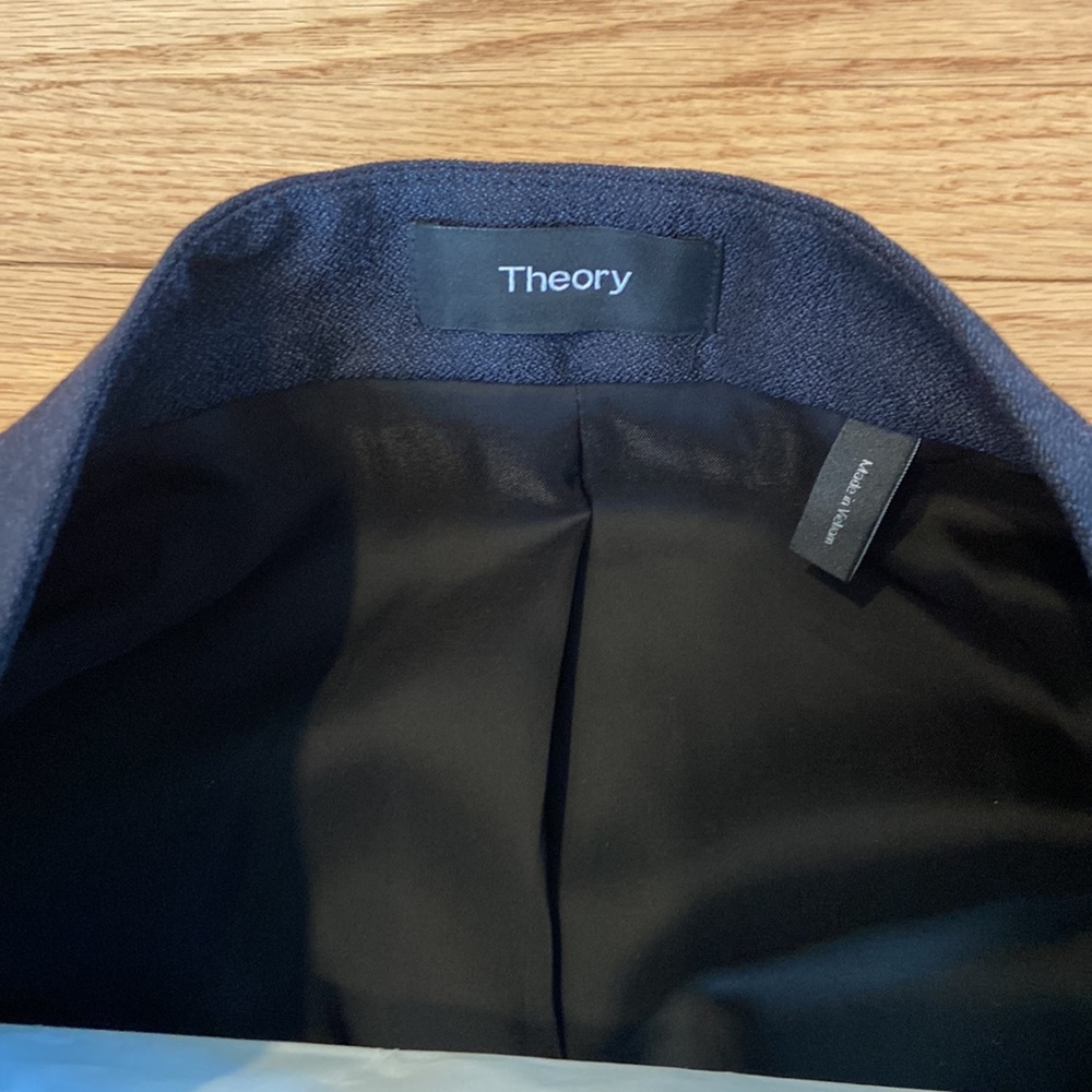 Theory Lanai Midnight Blazer - Picture 5 of 9